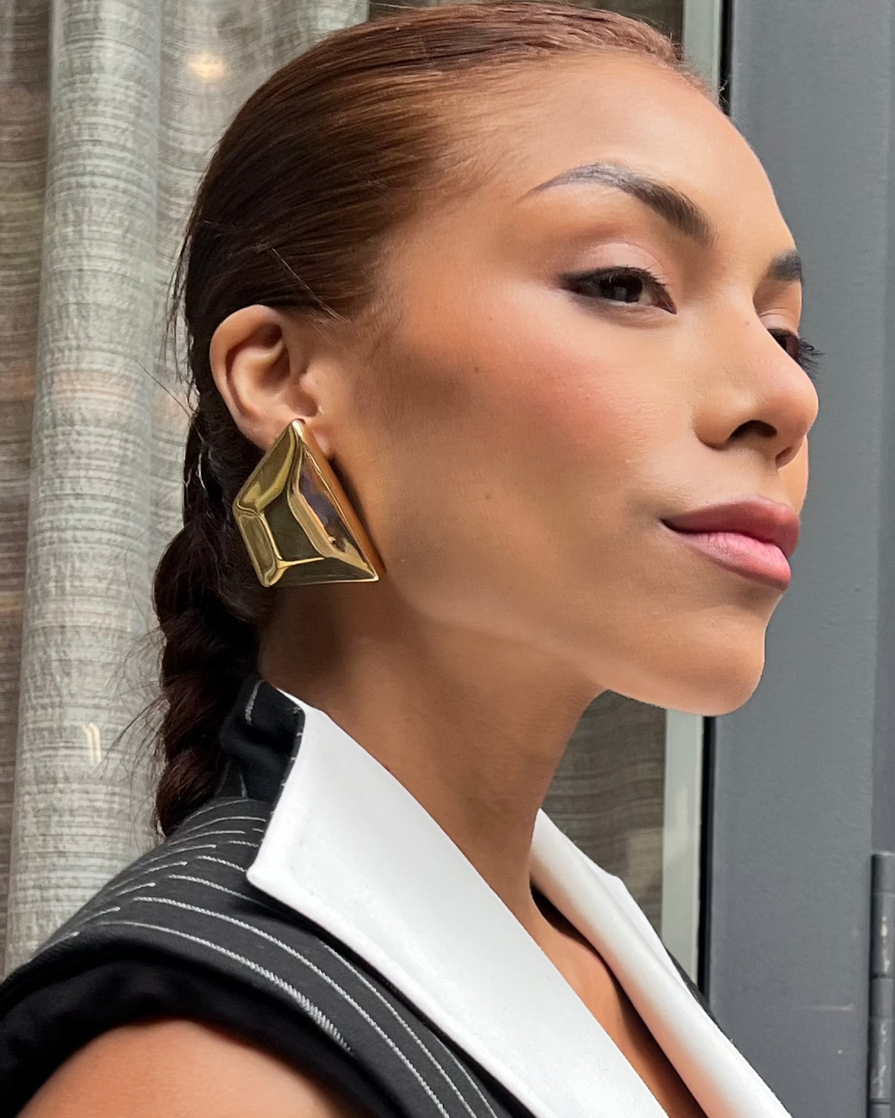Michelle Geometric Pyramid Drop Earrings — sculptural 18K gold-plated statement earrings, hypoallergenic demi-fine jewelry