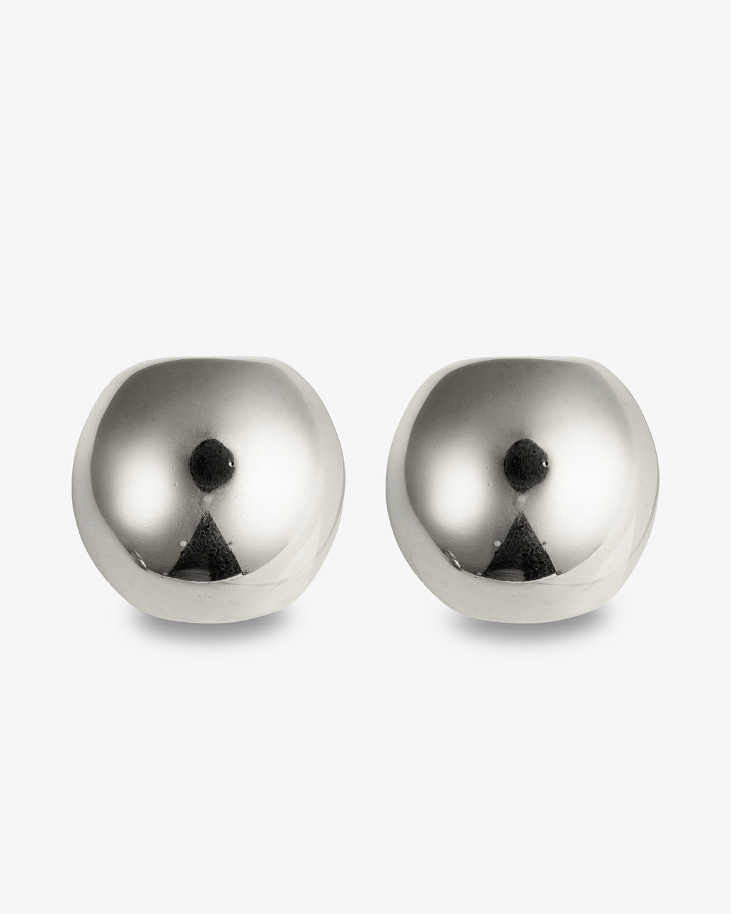 Rounded dome silverstatement earrings front view